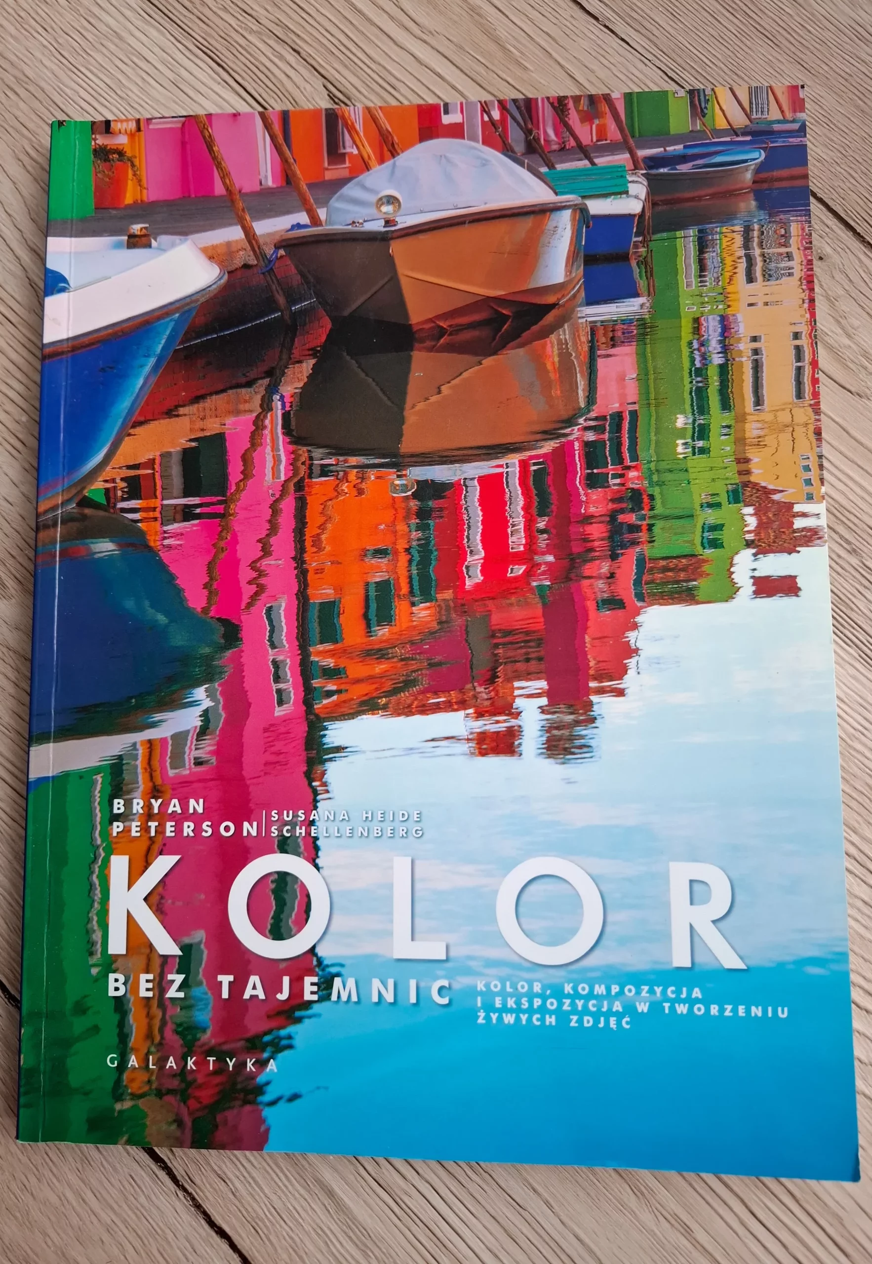 Ilustracja z książki Kolor bez tajemnic Bryana Petersona